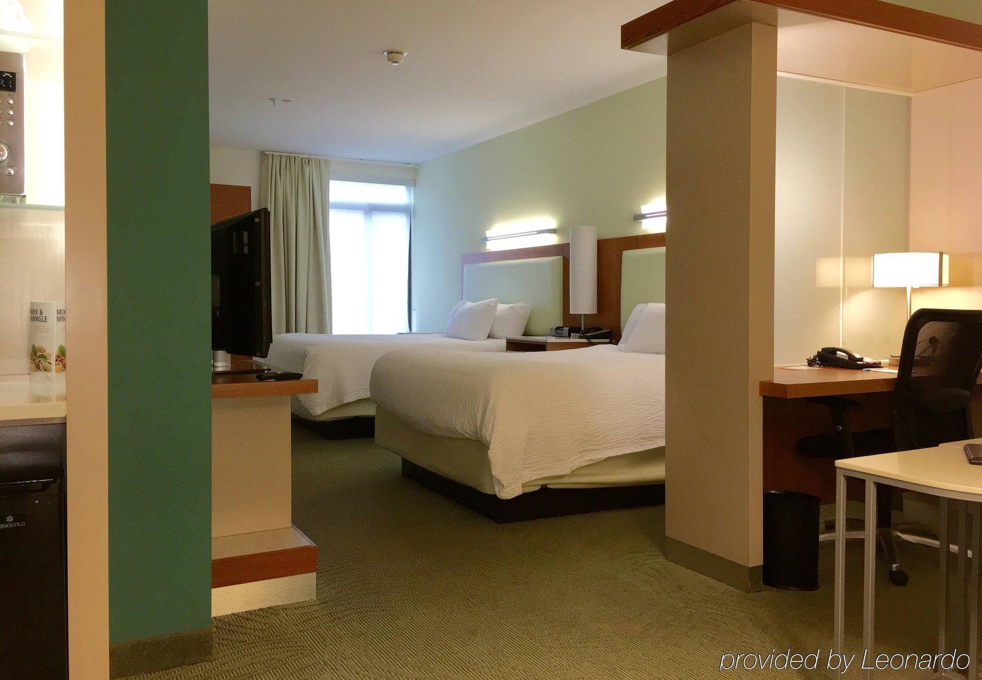 SpringHill Suites Hartford Airport/Windsor Locks Exteriör bild